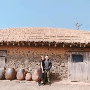 Meet your Posher, Hằng